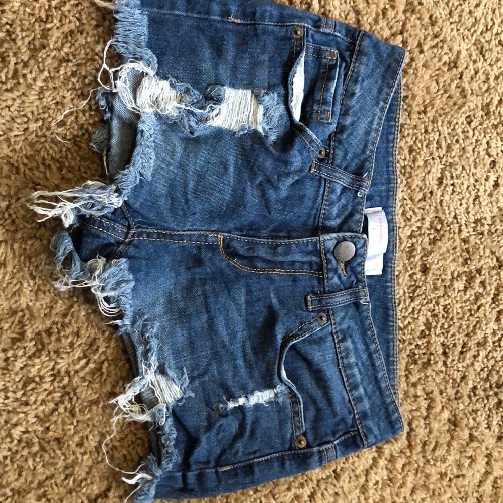 Short shorts